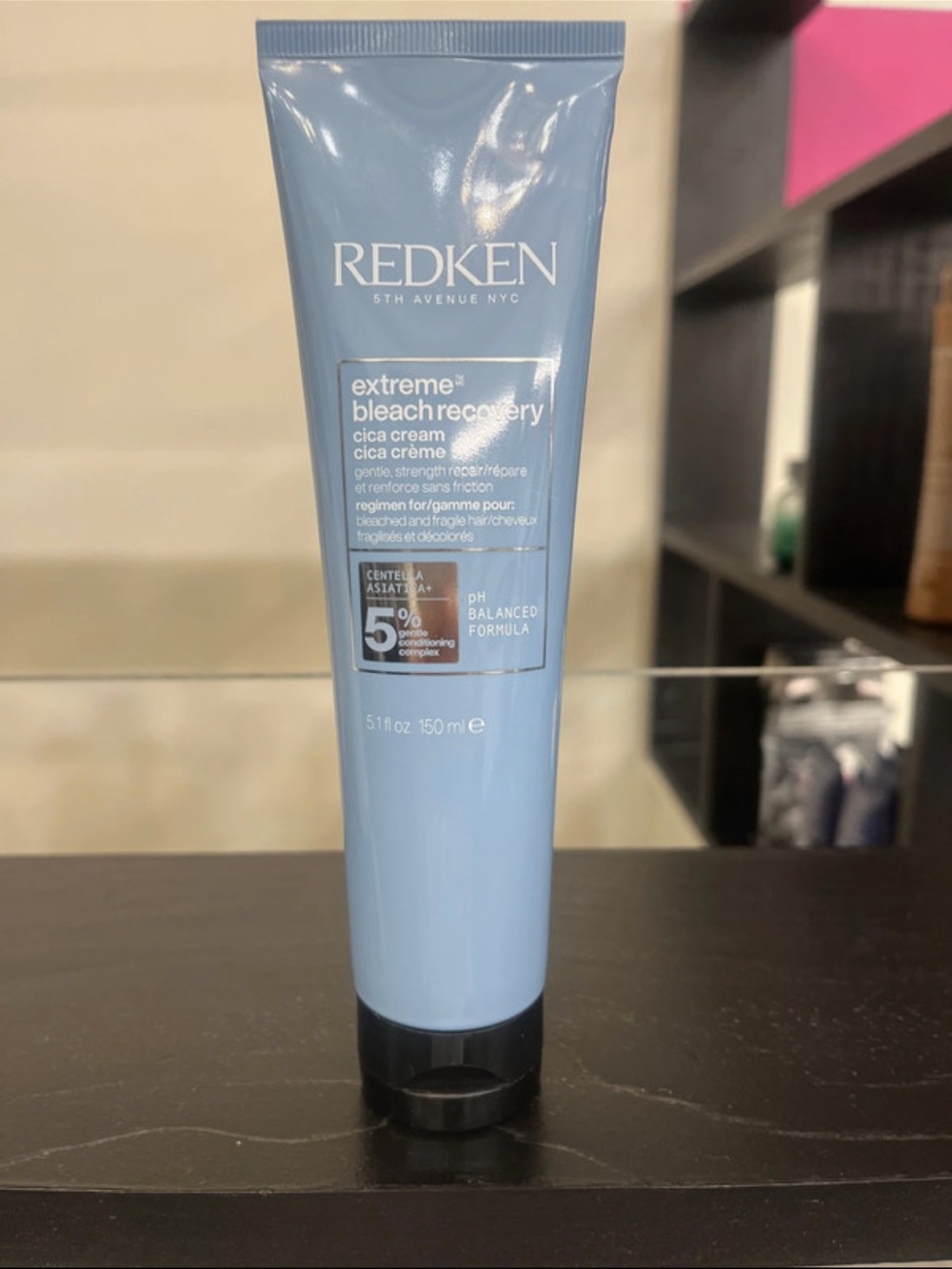 Redken extreme bleach recovery cica cream